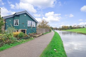 Photo 22- click for photo gallery